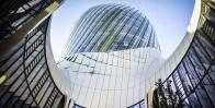 La Cité du Vin: мультифункциональное стекло Guardian обеспечивает впечатляющий внешний вид нового винного центра во Франции.
